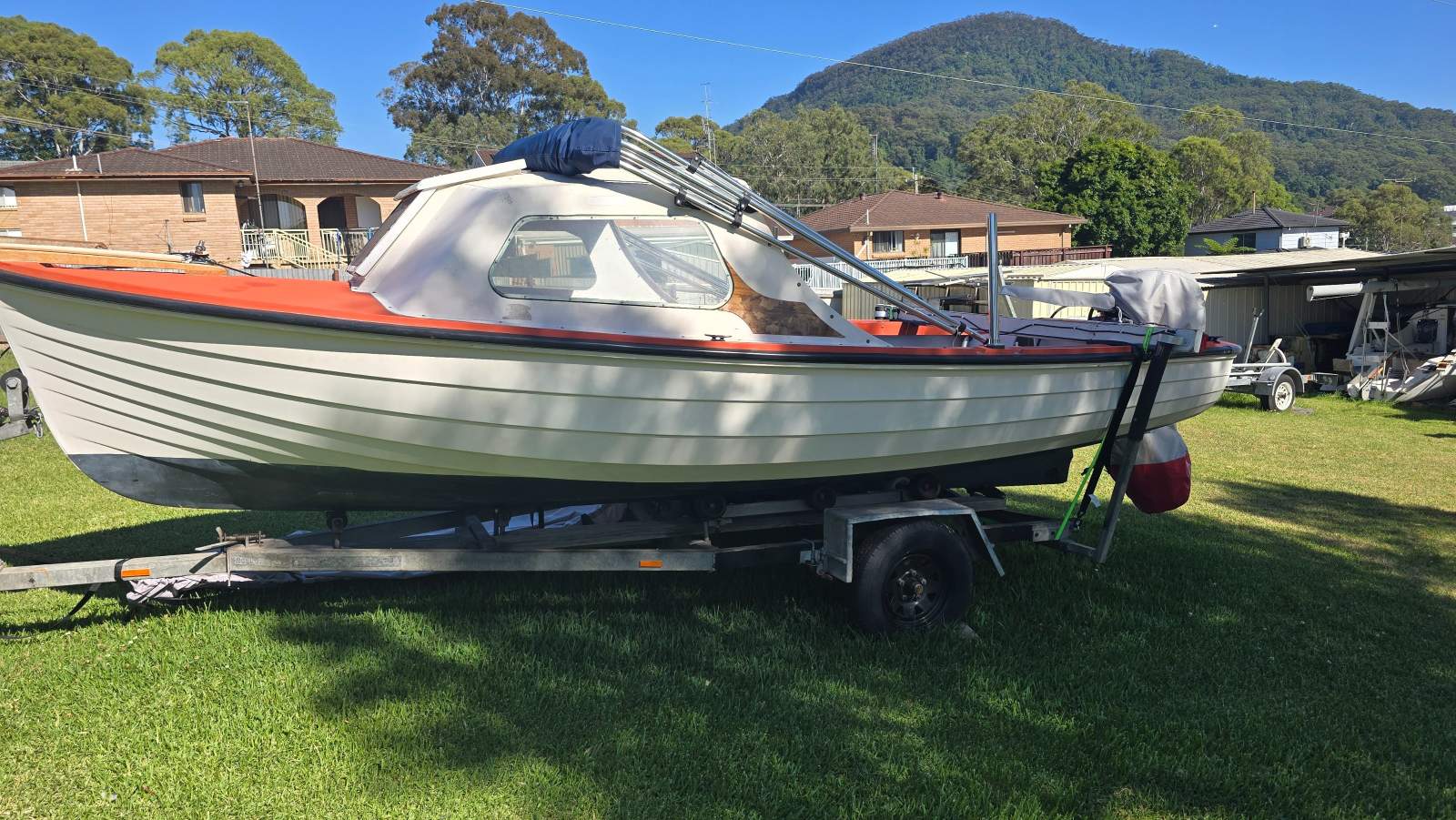 Botterill Explorer 16 Power model