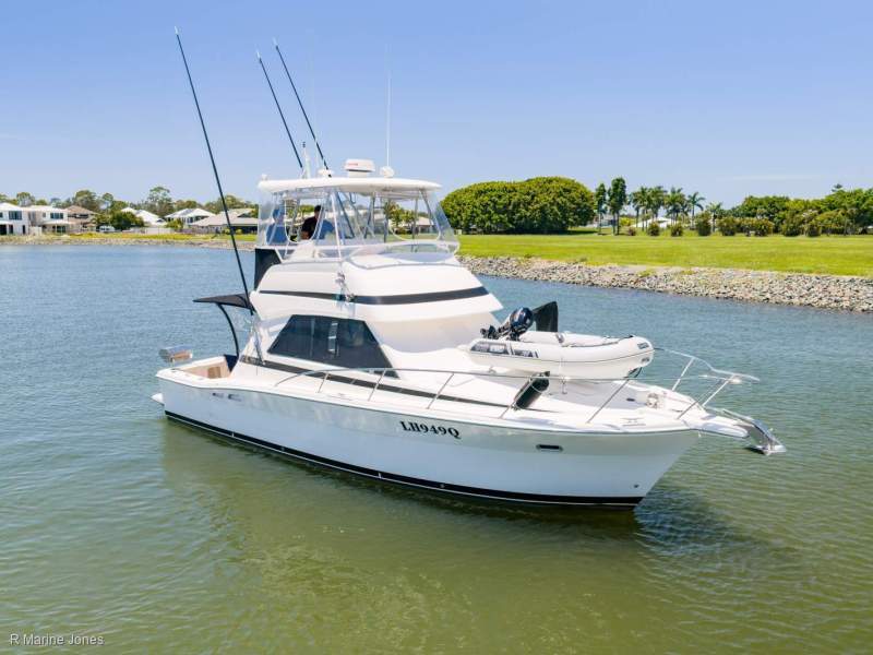 Riviera 36 Single Cabin