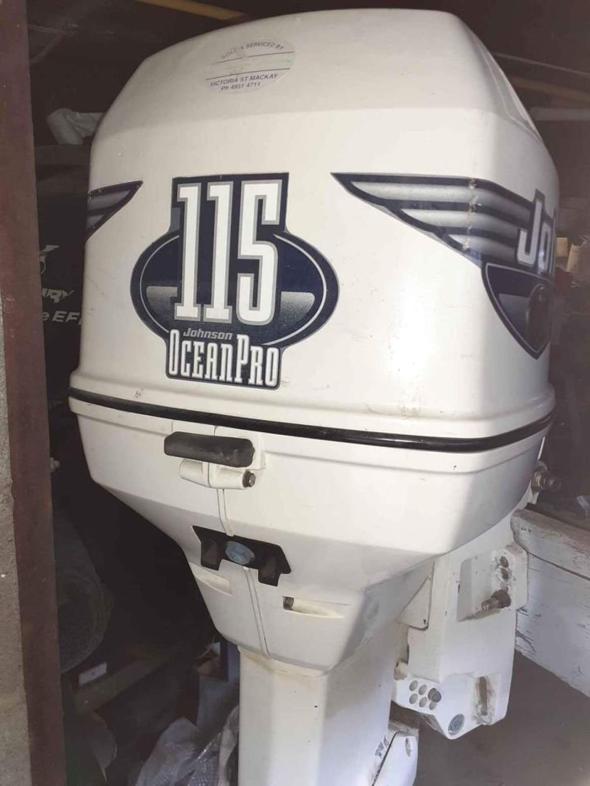 115hp JOHNSON OCEAN PRO OUTBOARD MOTOR 1999 model