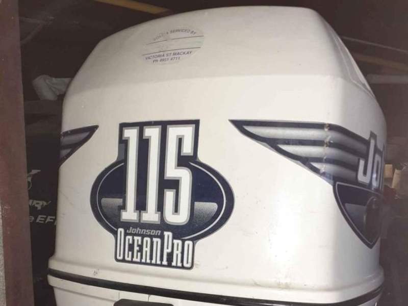 115hp JOHNSON OCEAN PRO OUTBOARD MOTOR 1999 model