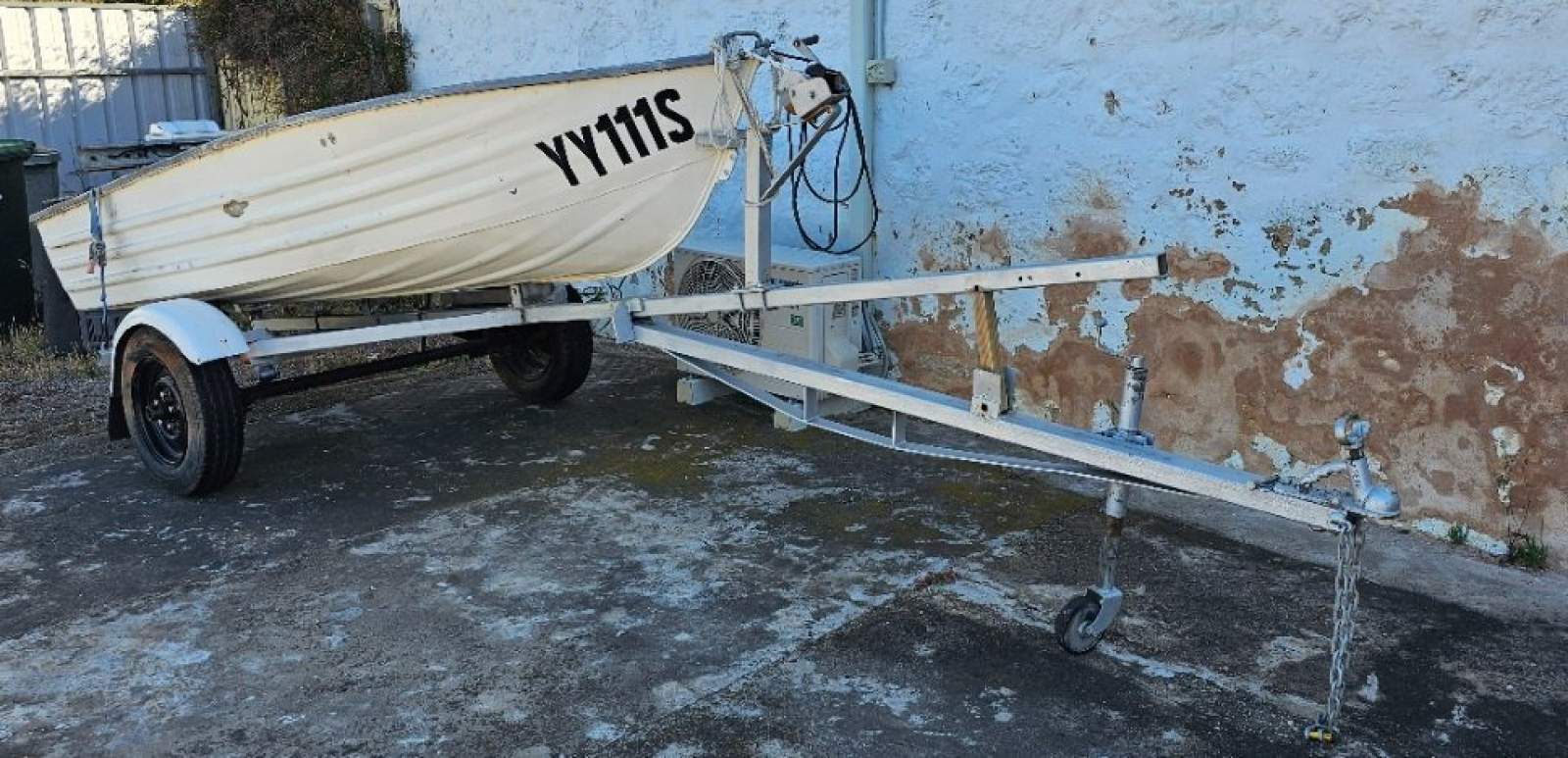 Savage Aluminium dinghy