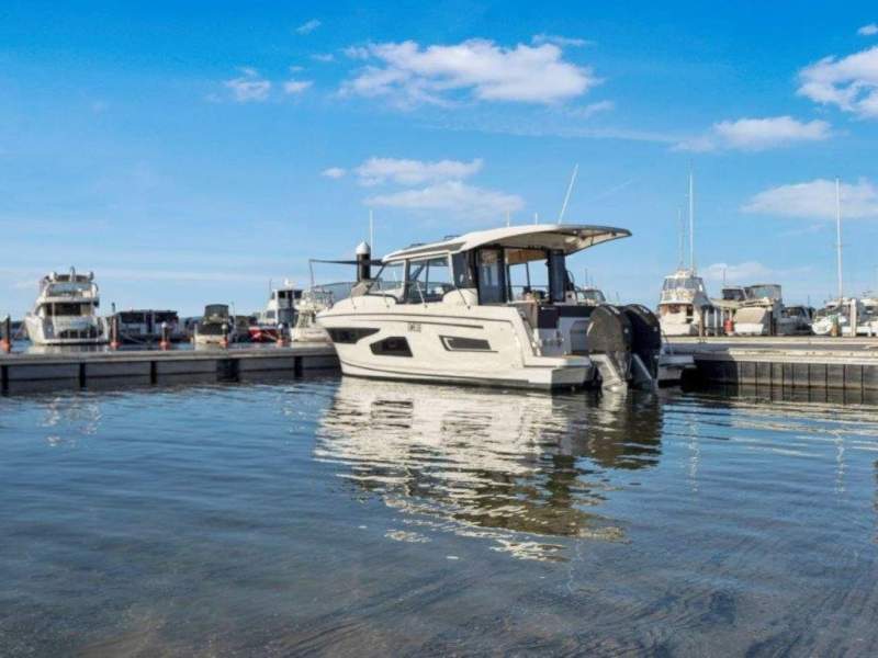 Jeanneau Merry Fisher 1095 Coupe