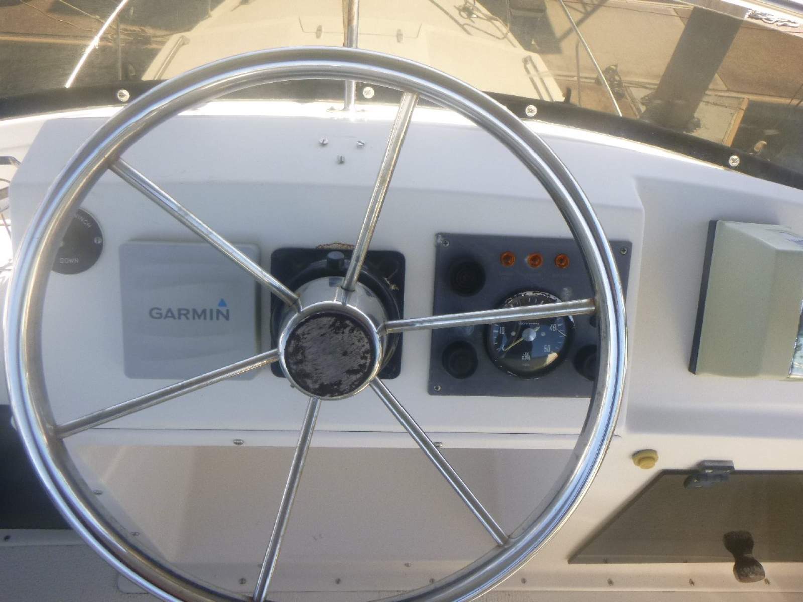 CruiseCraft Executive 800 Flybridge Cruiser