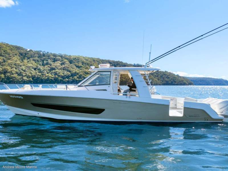 Boston Whaler 420 Outrage