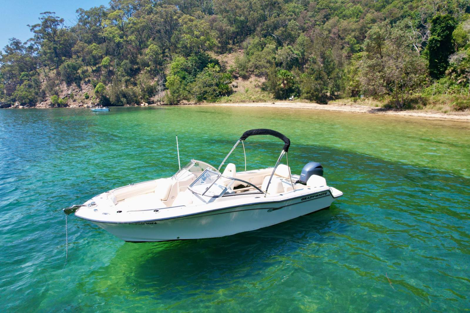 Grady-White Freedom 215