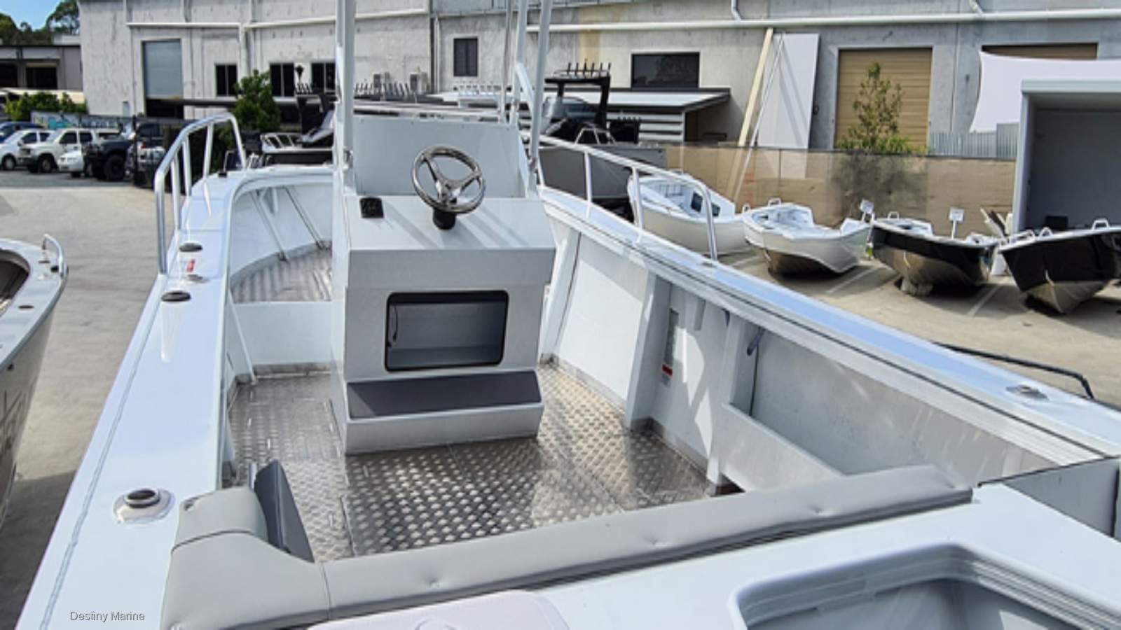 New Horizon Aluminium Boats 492 Pacific GRiDcore hull