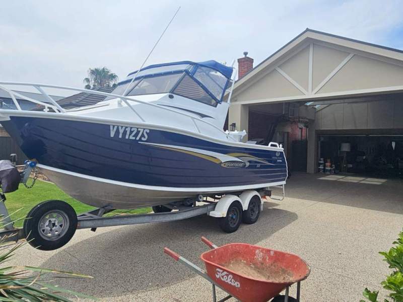 Trailcraft 570 Sports Half Cabin