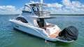 Sea Ray 525 Sedan Bridge