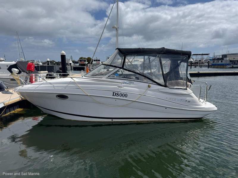 Four Winns Vista 258 Rebuilt motor Serviced 12/2025