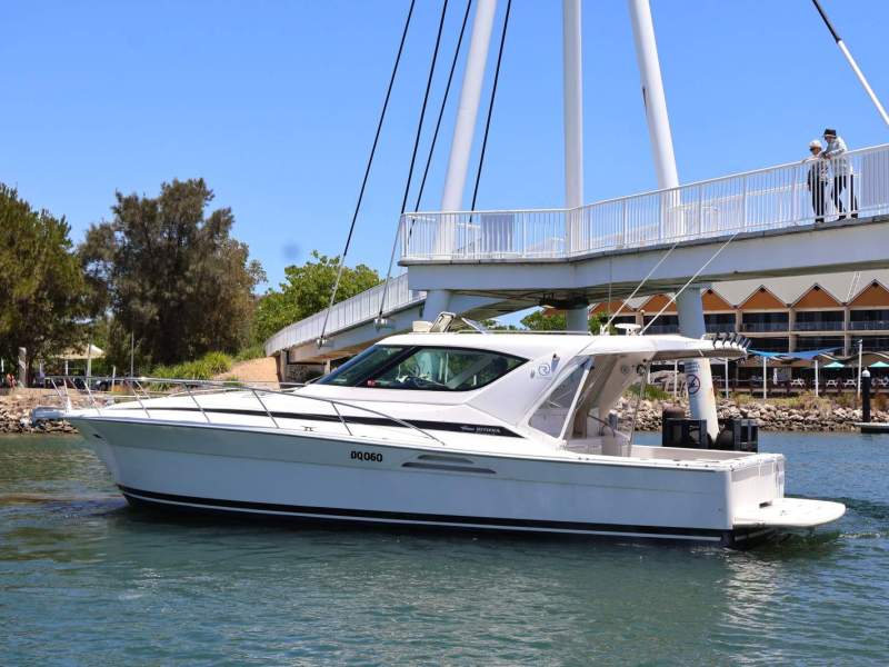 Riviera 4000 - Renowned Luxury, Space & Handling!