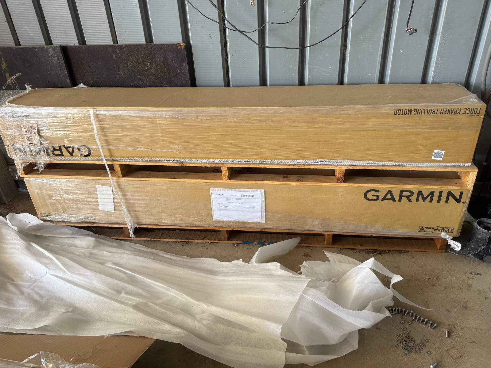 Brand New 90" Kraken electric bow mount motor