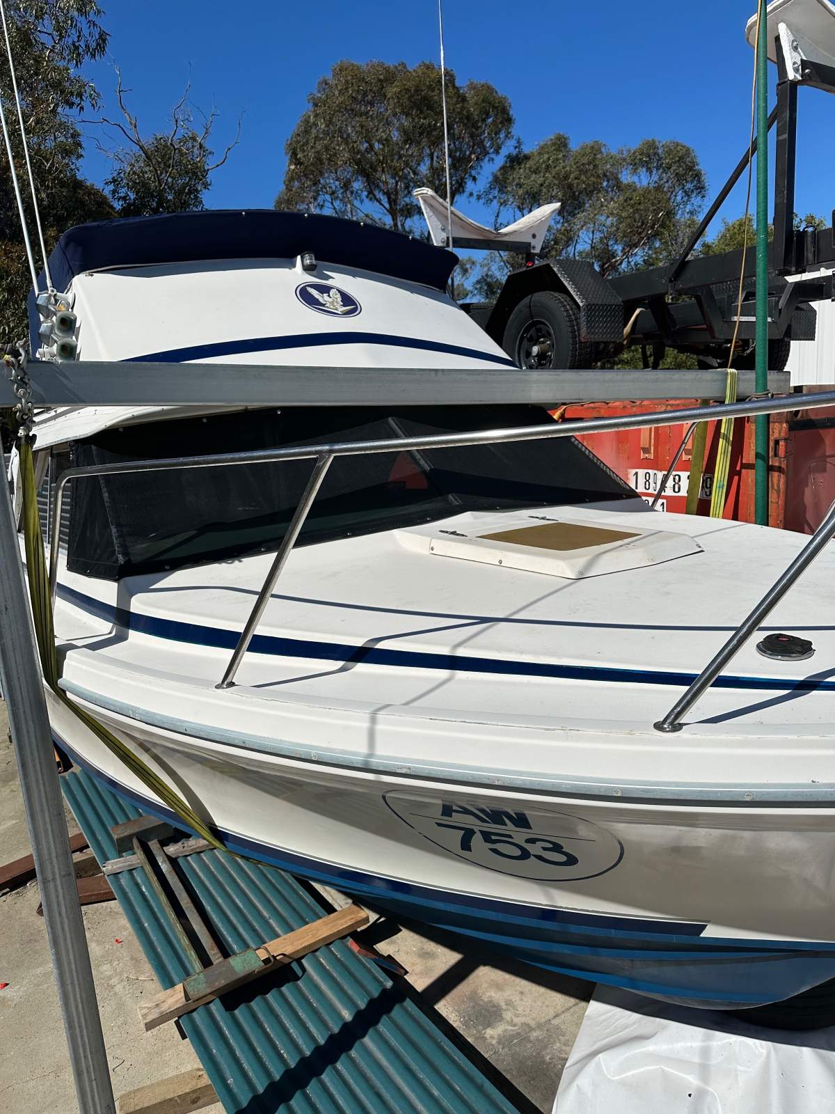 Bertram 25 Flybridge