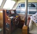 Honeymoon 33 Flybridge Cruiser Yr 1995