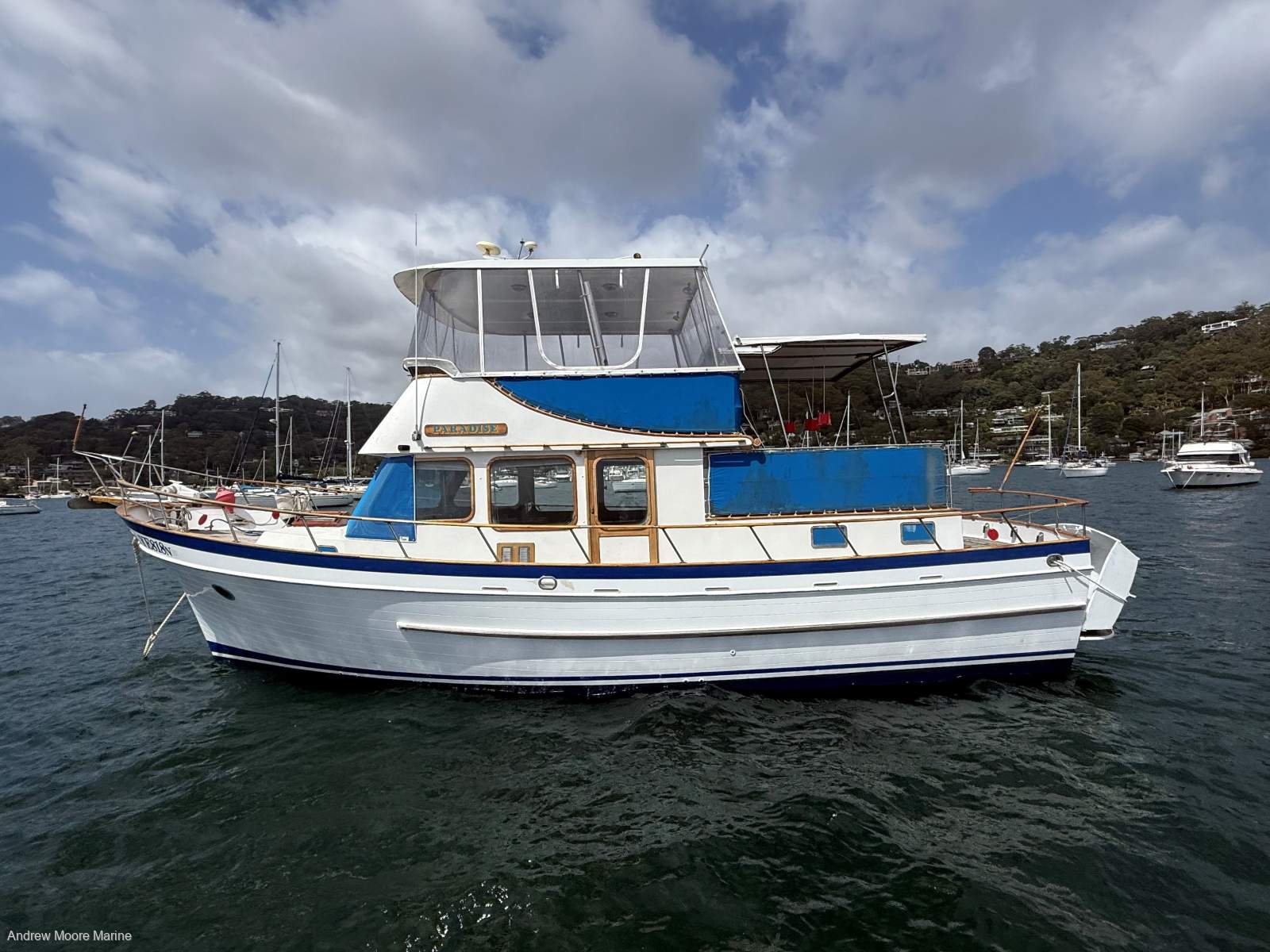 Tradewinds 40 Flybridge Cruiser