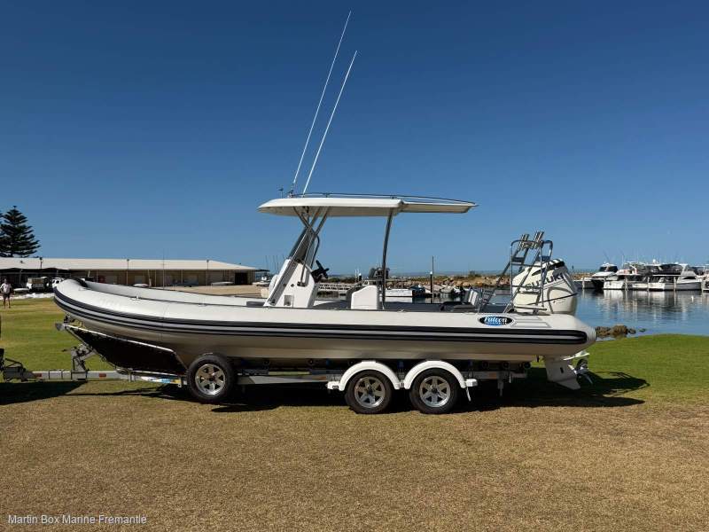 Falcon Inflatables 760 Hard Top Presents Like New!