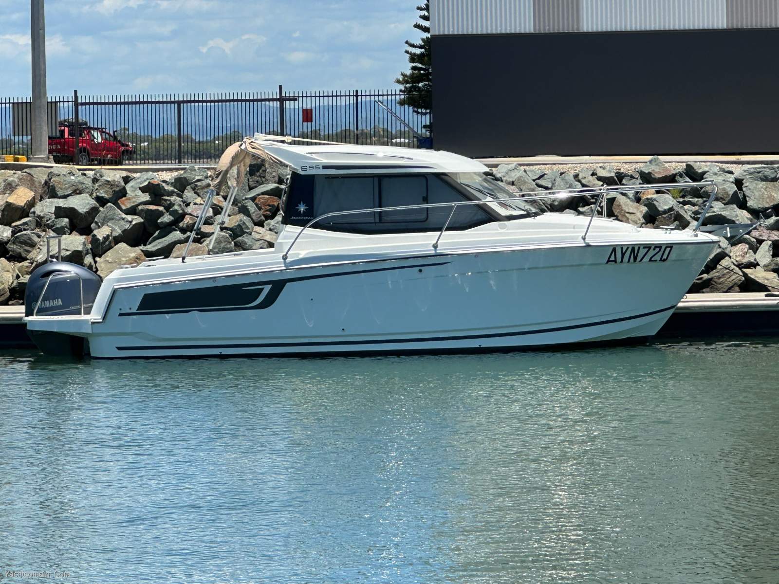 Jeanneau Merry Fisher 695