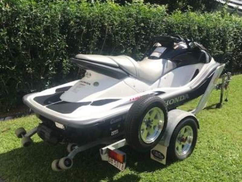 Honda Aquatrax F-15x