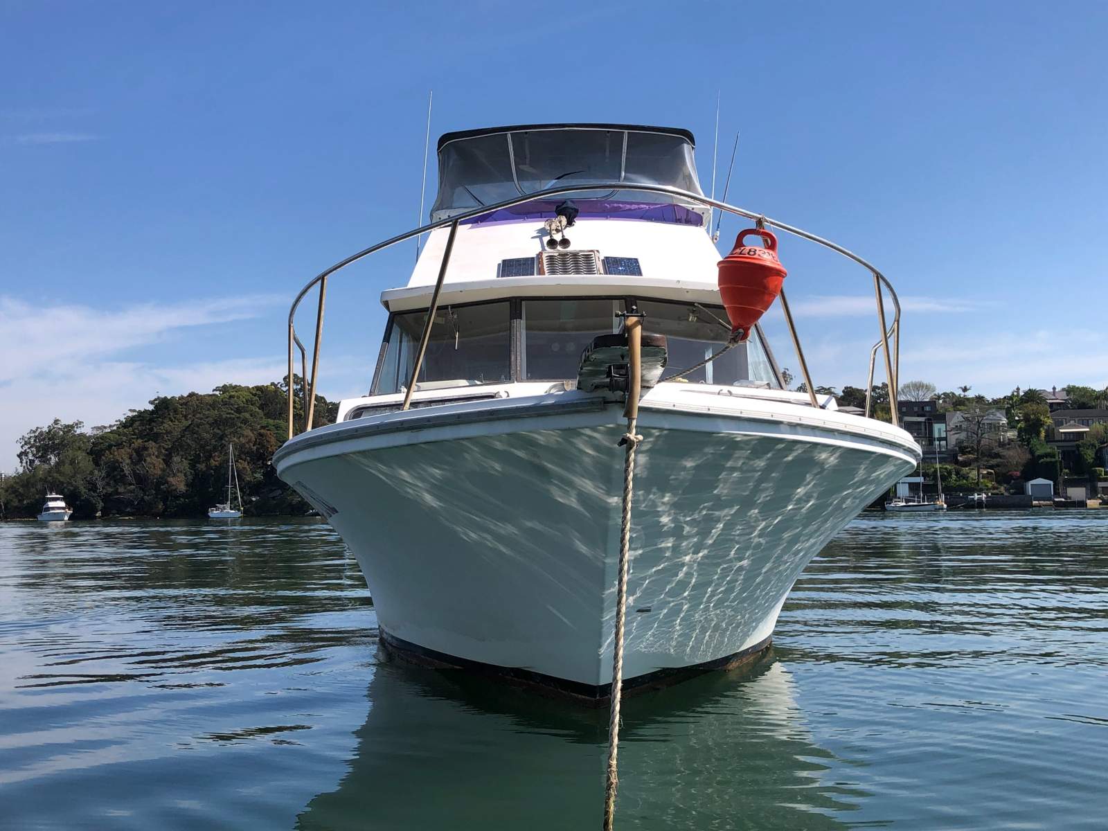 Mariner 34 Flybridge Cummings Twin Diesels (Sydney Harbour)