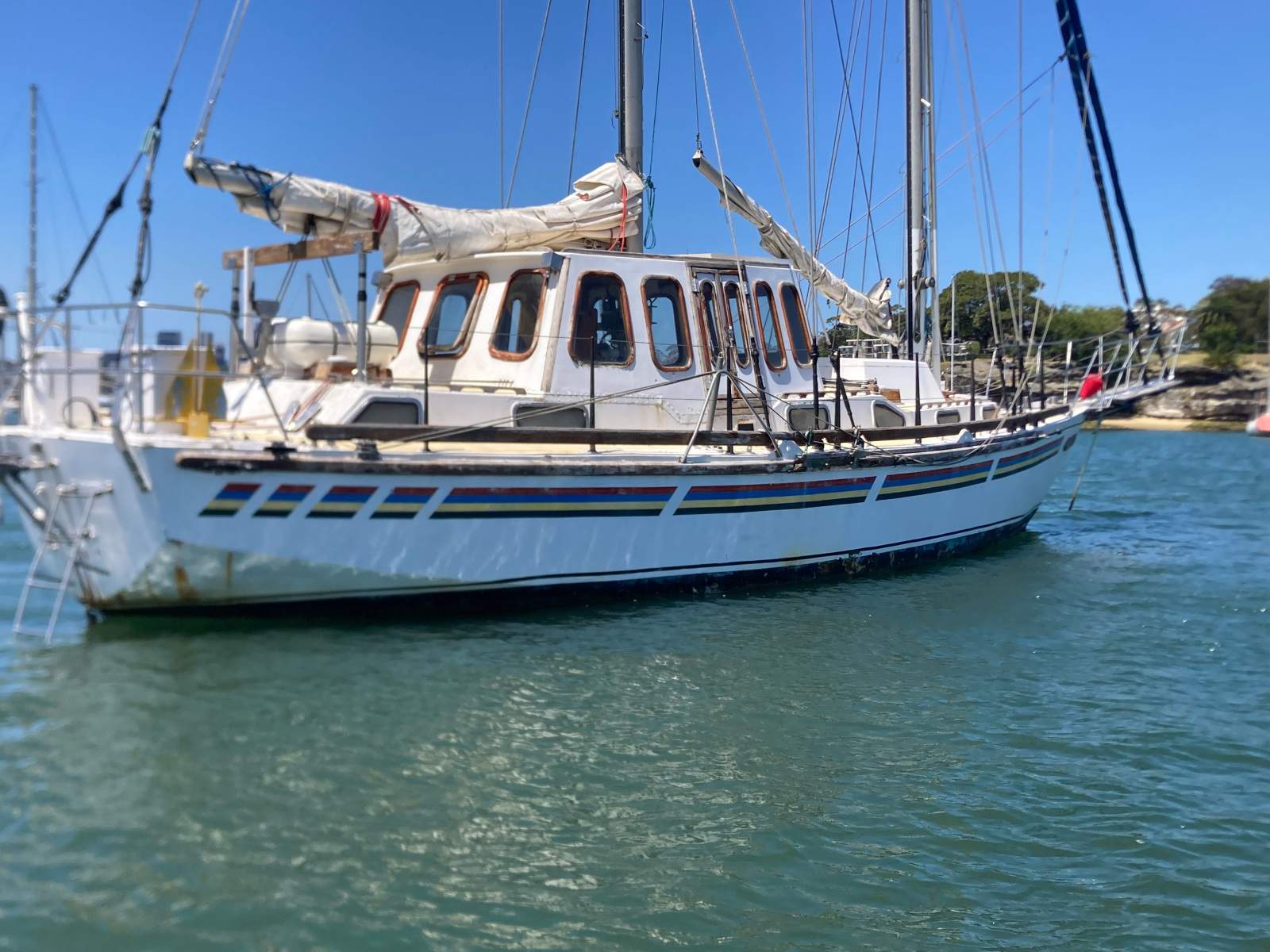 Roberts 43 Pilot House Enclosed Get Ready To Sail away Sydney