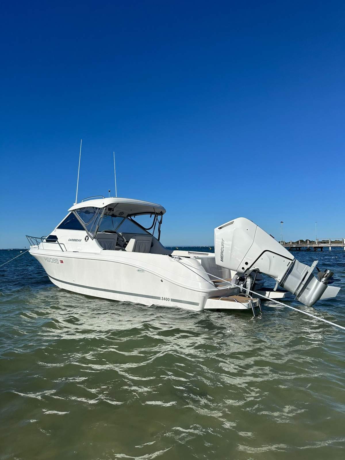 Caribbean 2400 (2025 Model) with Mercury V10 350 hp white