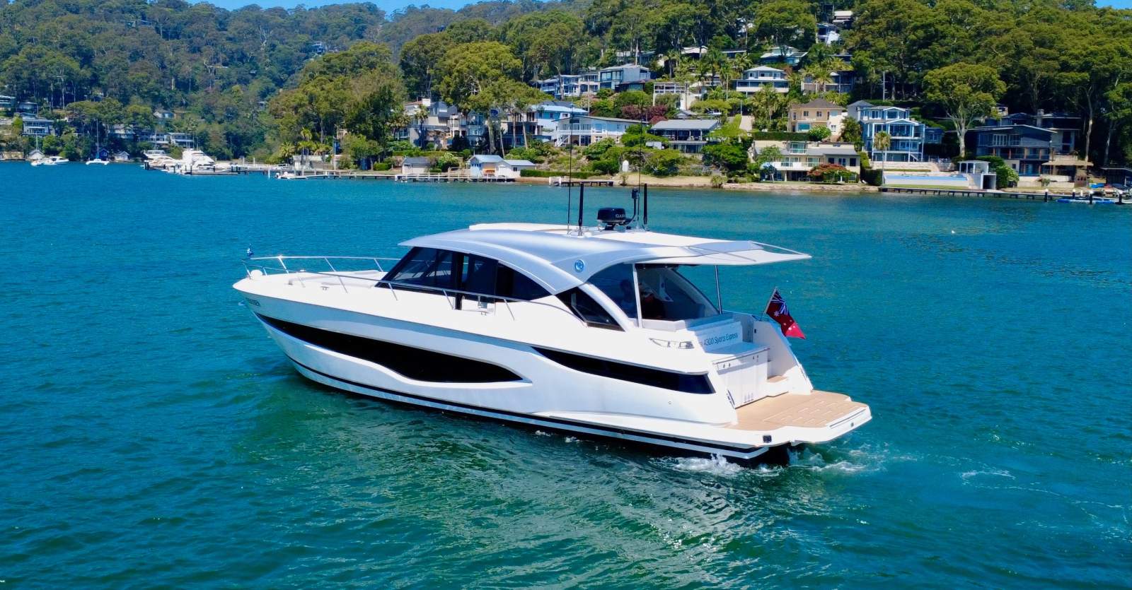 Riviera 4300 Sports Express