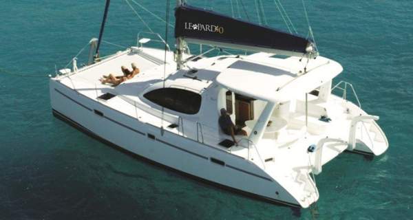 Leopard Catamarans 40