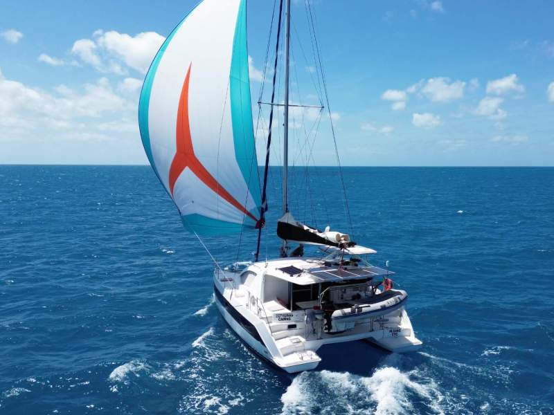 Leopard Catamarans L39pc 2012