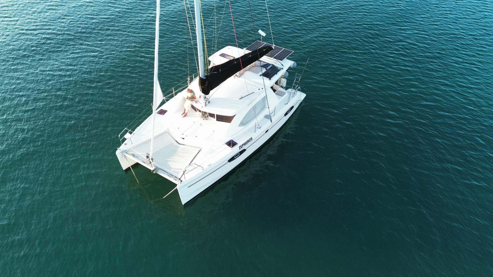 Leopard Catamarans L39pc 2012:Zephuros from above