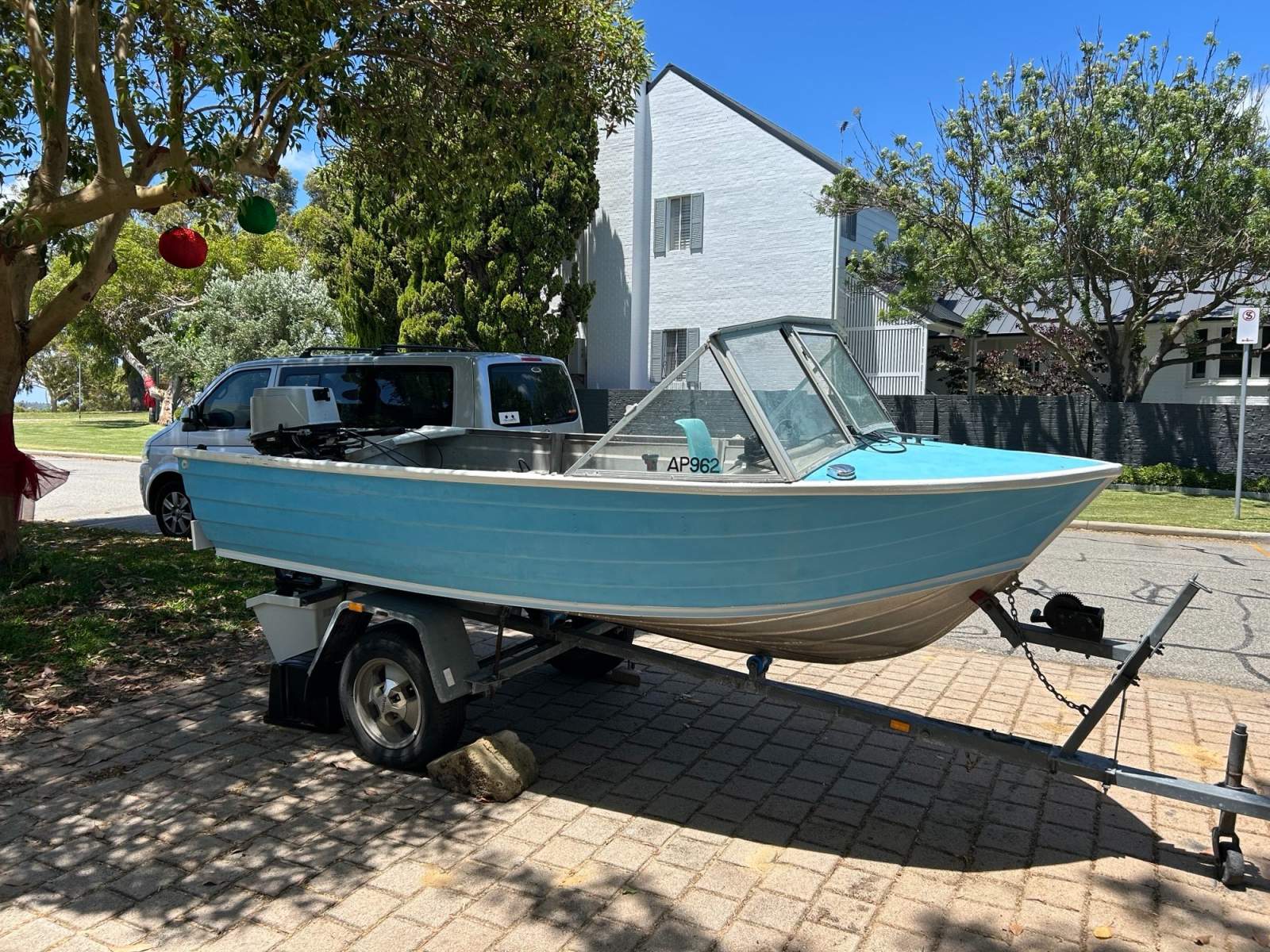 Savage 4200 Runabout Dlx Custom