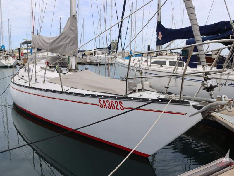 Duncanson 37 Aft Cockpit