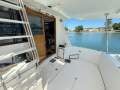 Riviera 33 Flybridge