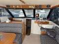 Riviera 33 Flybridge