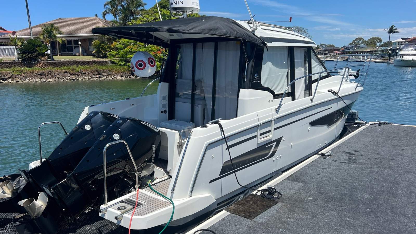 Jeanneau Merry Fisher 895