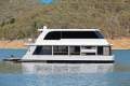 Nova Houseboat Holiday Home on Lake Eildon:NOVA on Lake Eildon