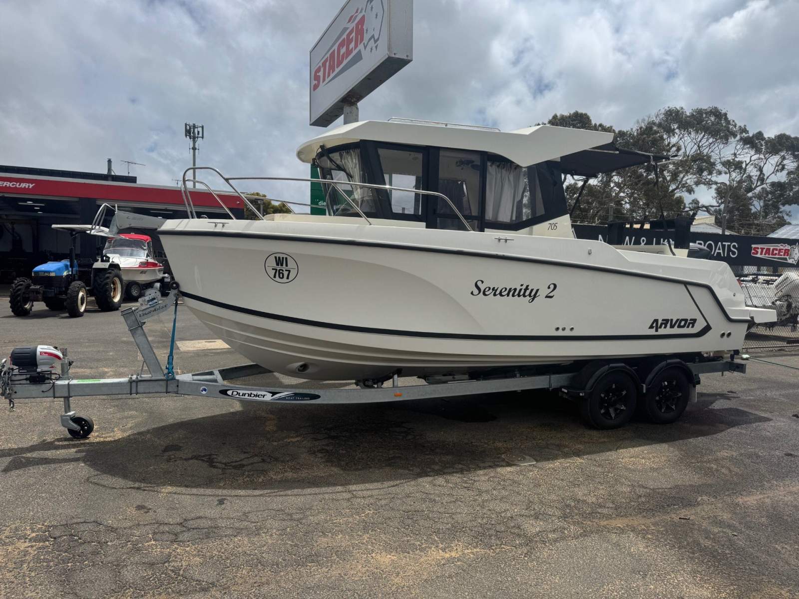 Arvor 705 Sportsfish