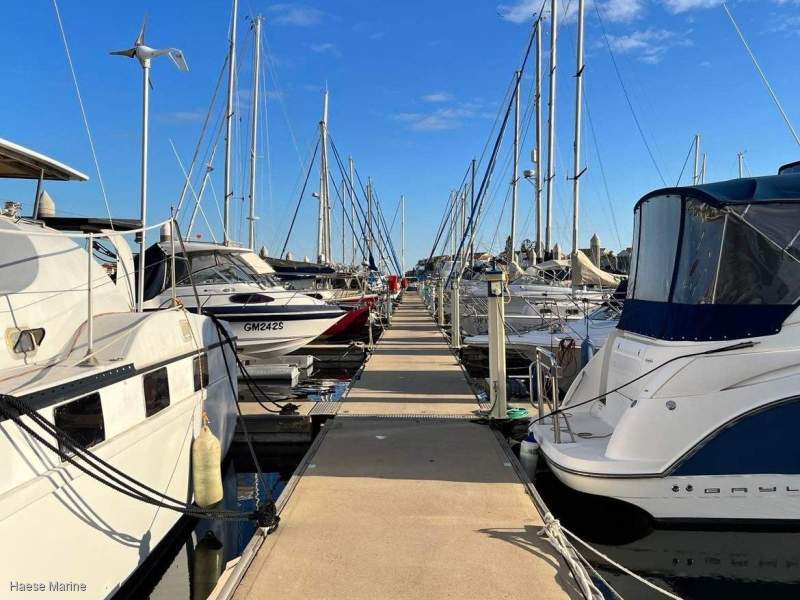 Premium 12mt single berth for sale