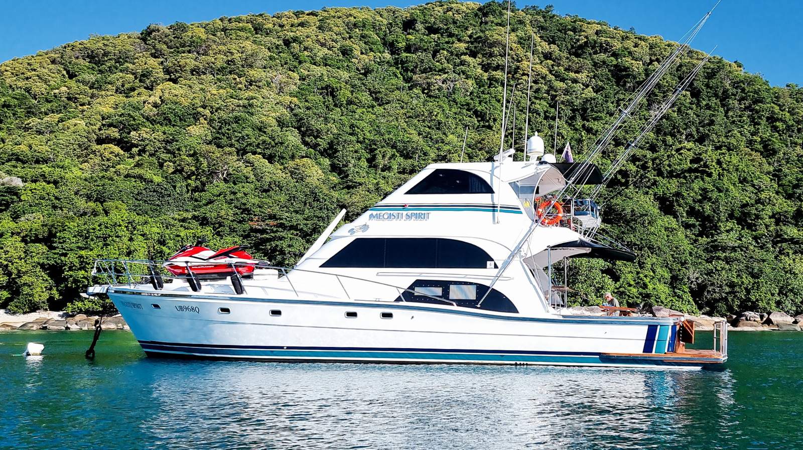 Westcoaster Flybridge Cruiser 70