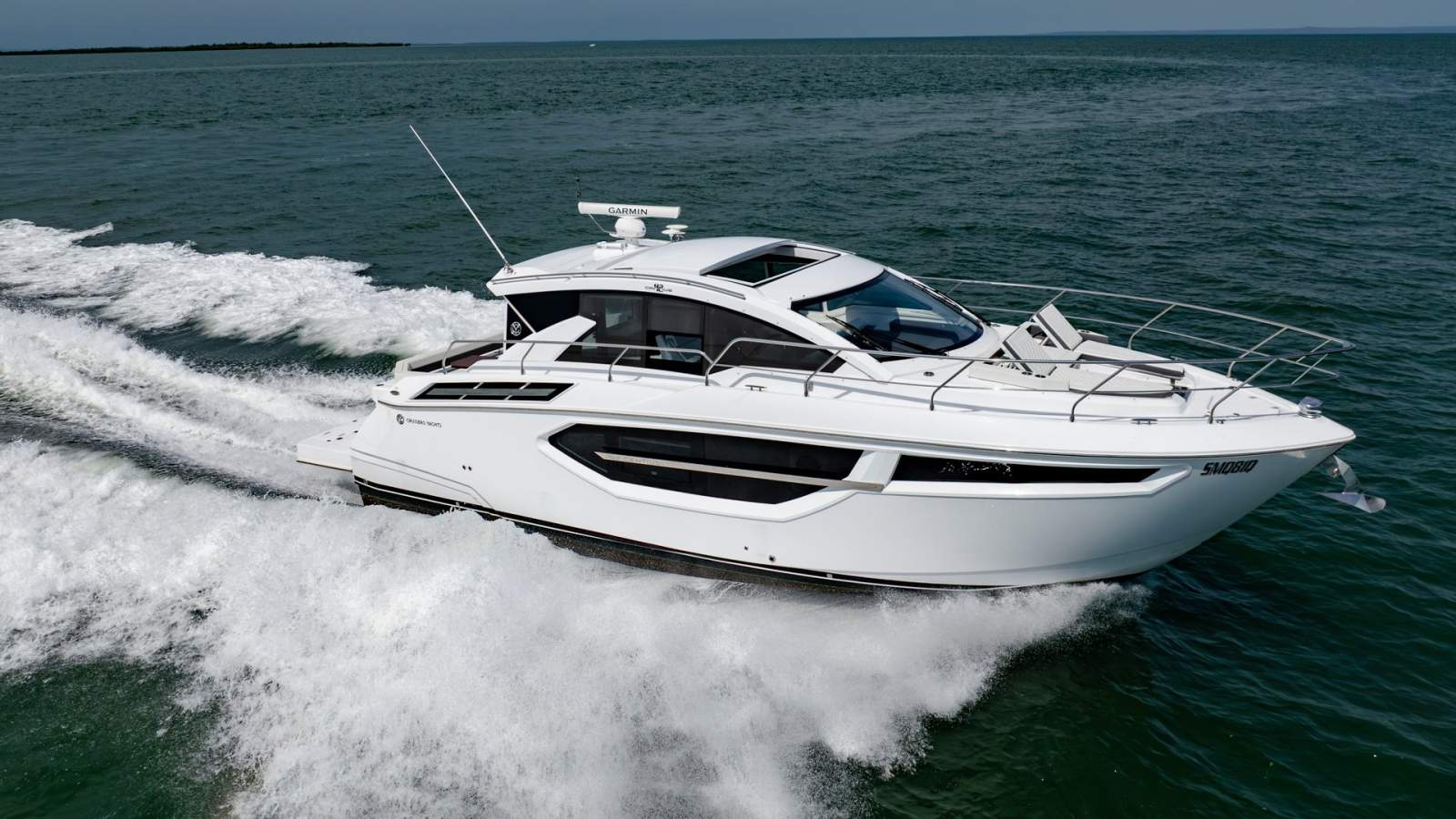 Cruisers Yachts 42 Cantius