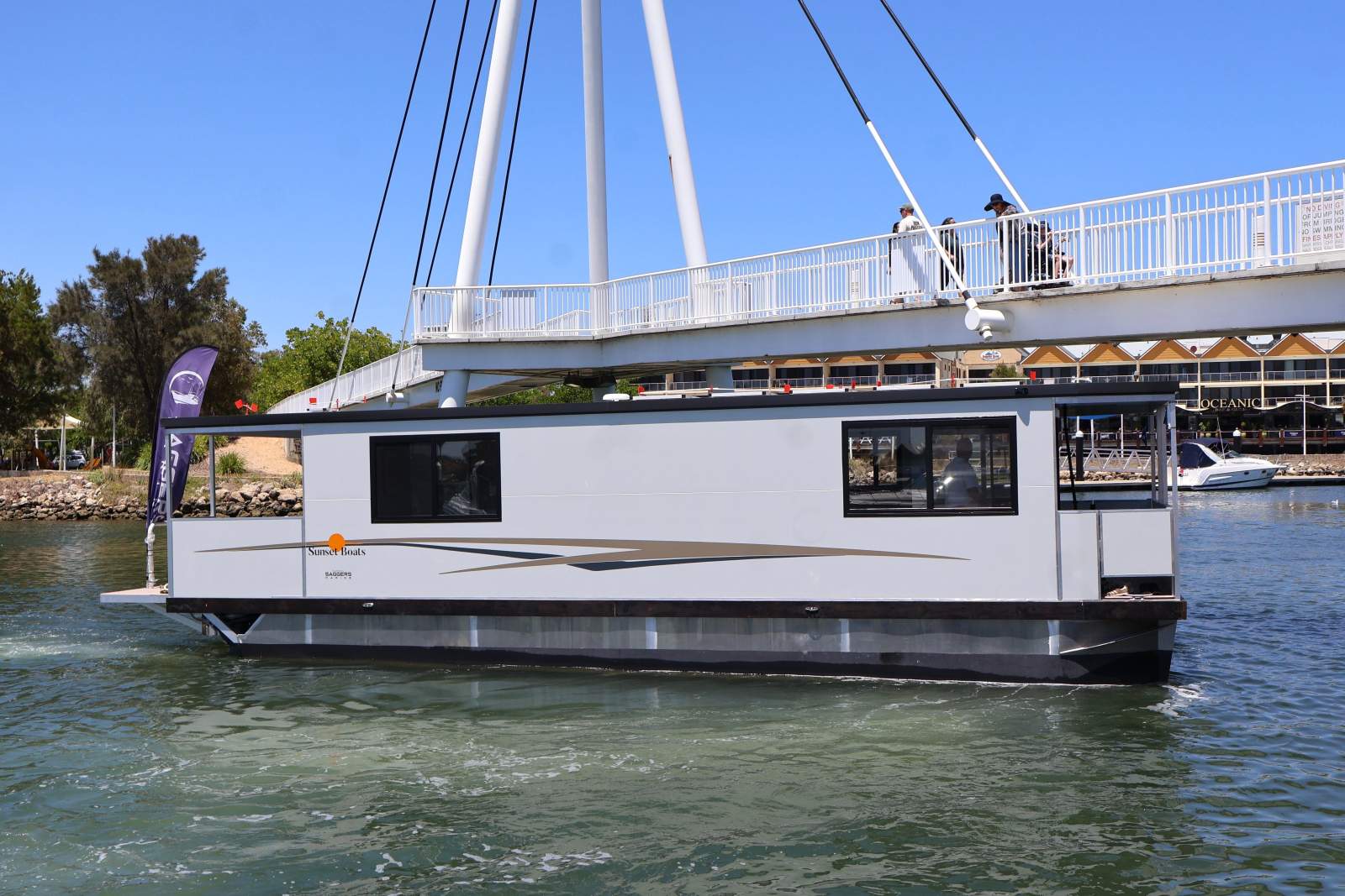 Sunset Boats 12m Houseboat - Ready for Summer!