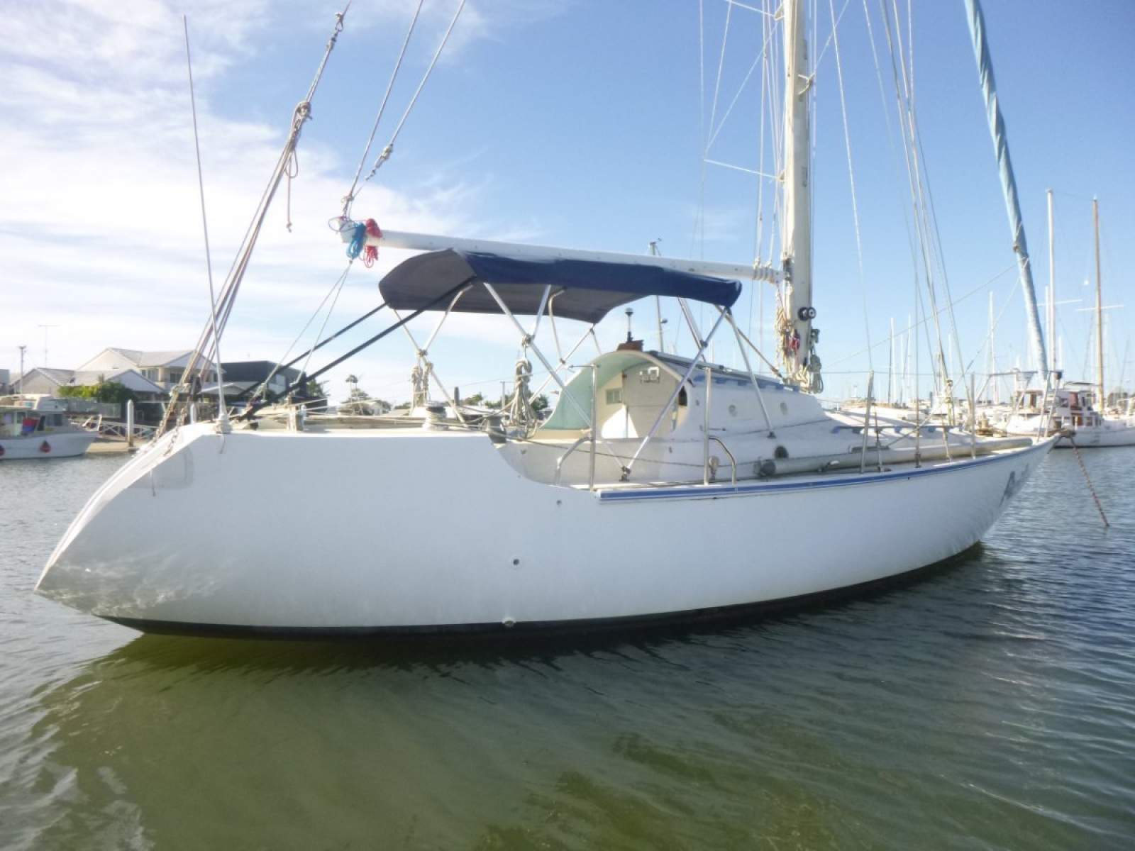 Manitou Modified Stern 30