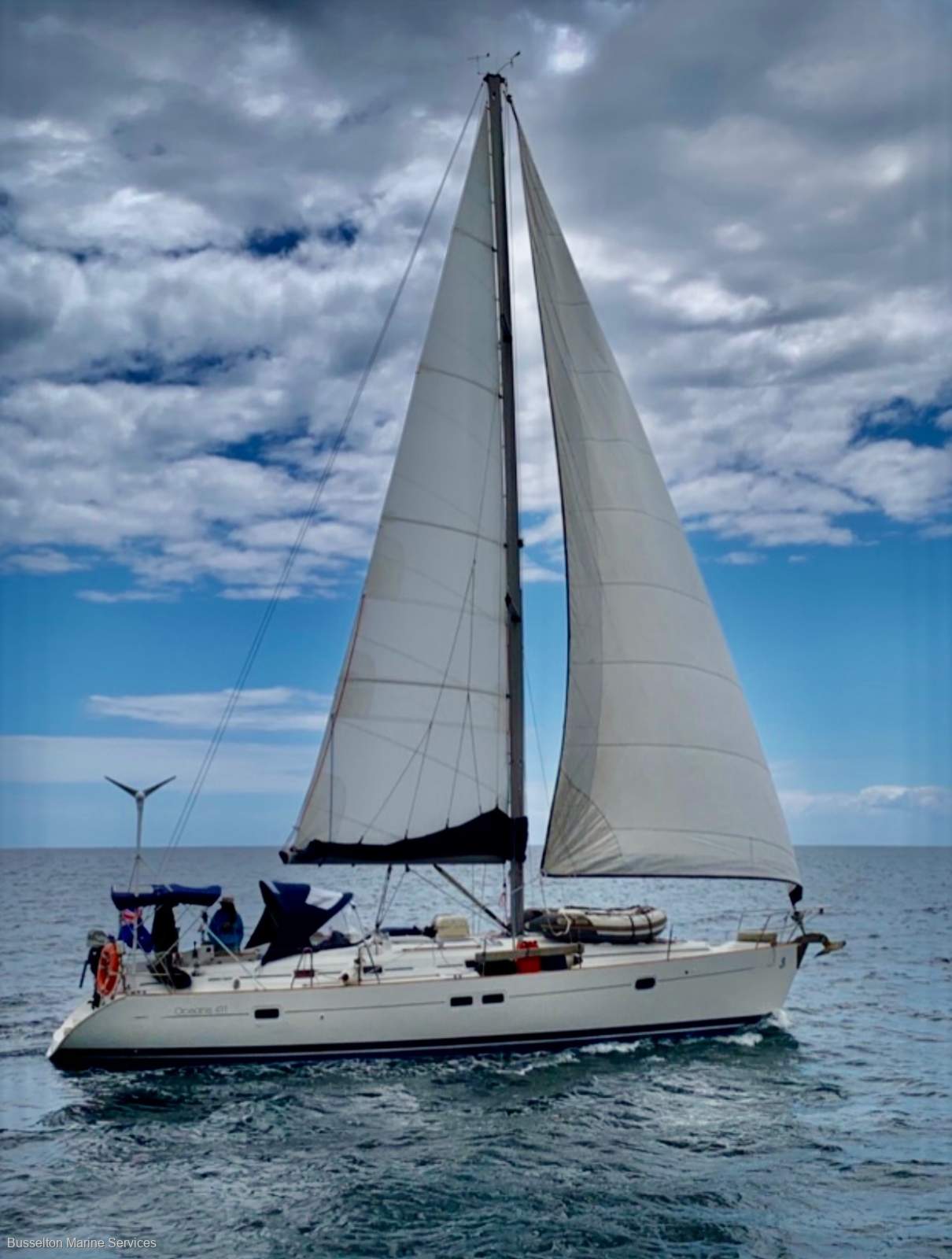 Beneteau 411 Low Hour Yanmar