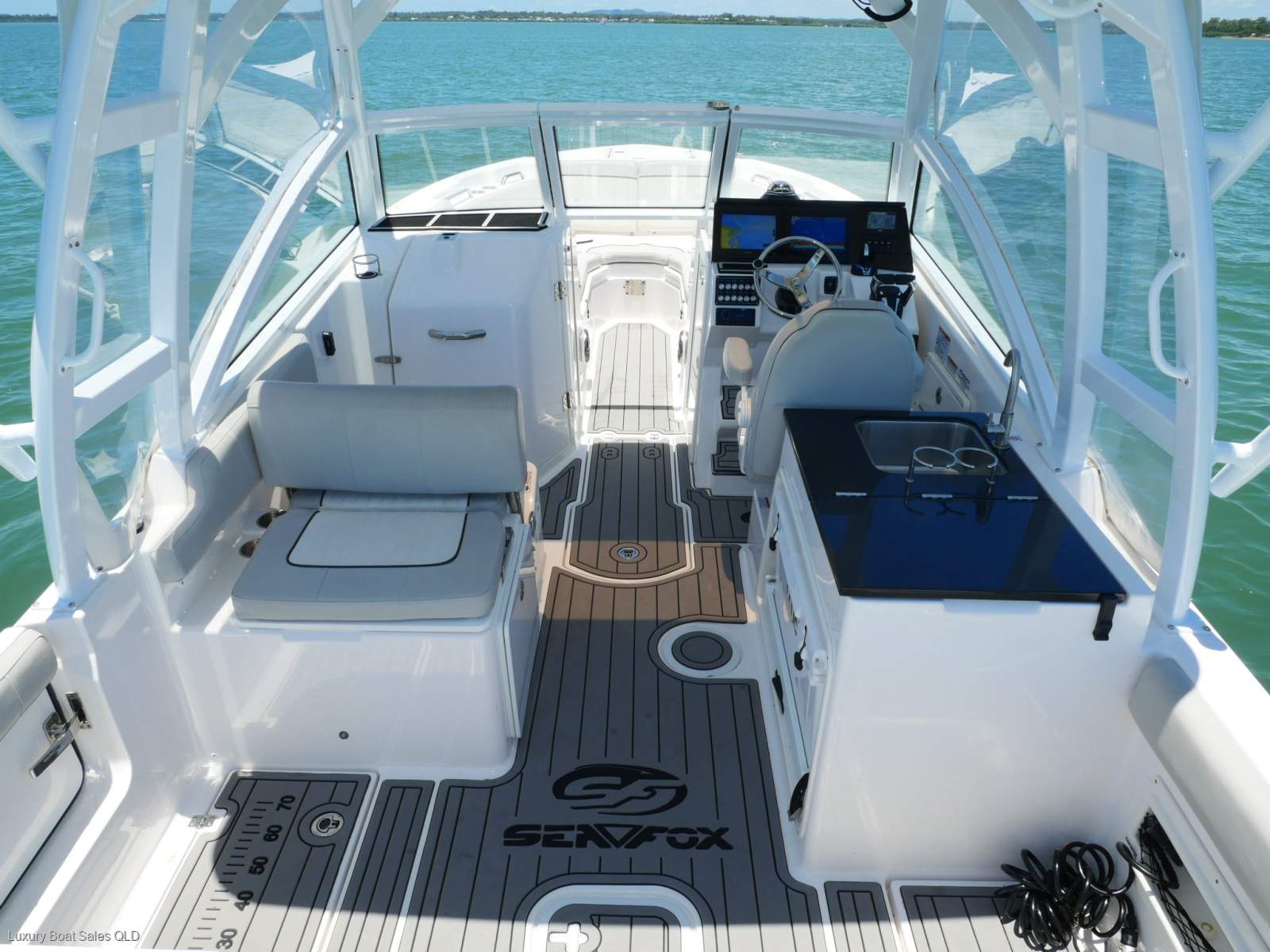 Sea Fox 268 Traveler