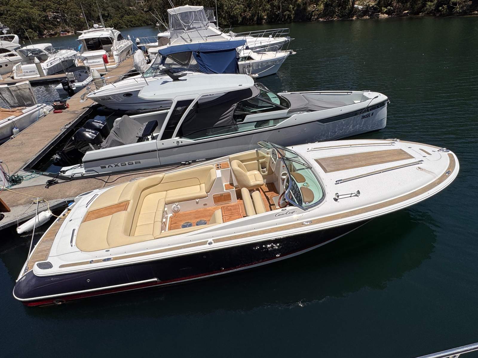 Chris Craft Corsair 28