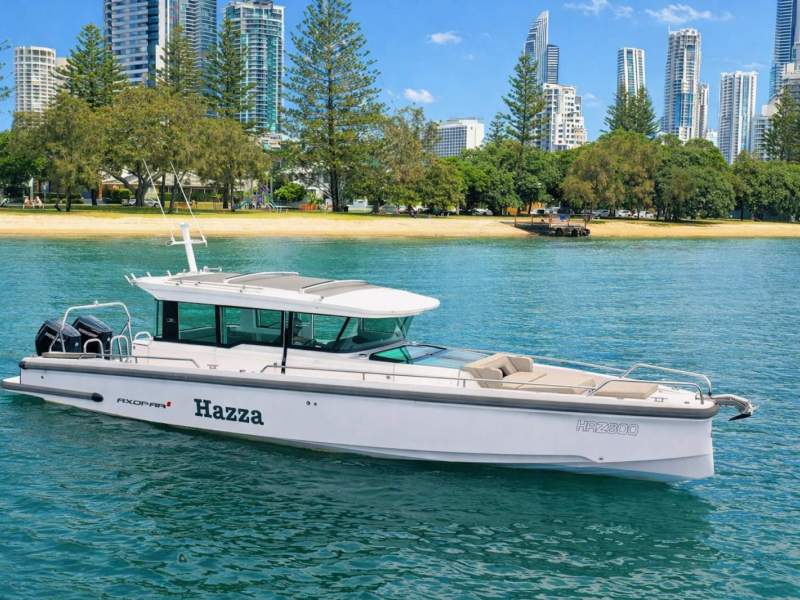 Axopar 37 XC Cross Cabin