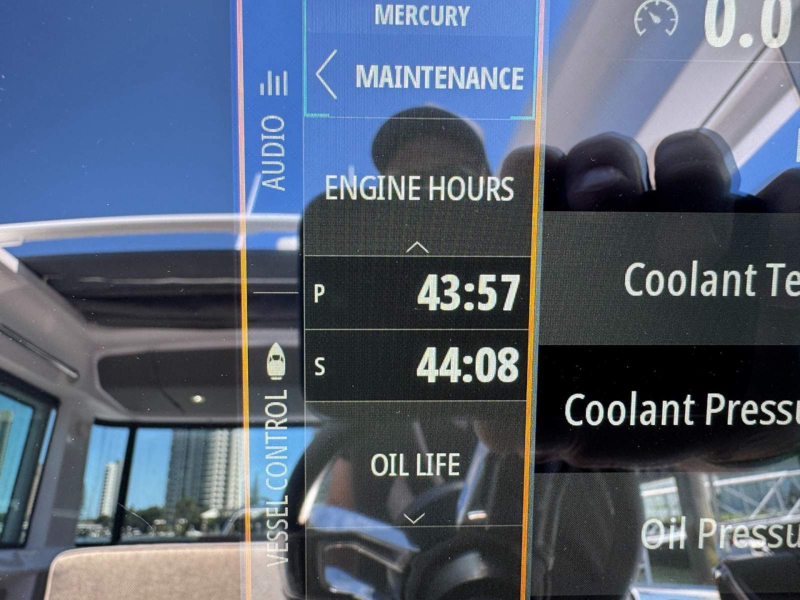 Axopar 37 XC Cross Cabin