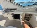 Sea Ray 44 Sundancer:Wet-Bar