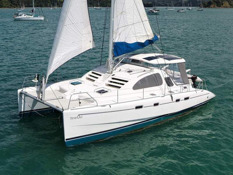 Leopard Catamarans 43