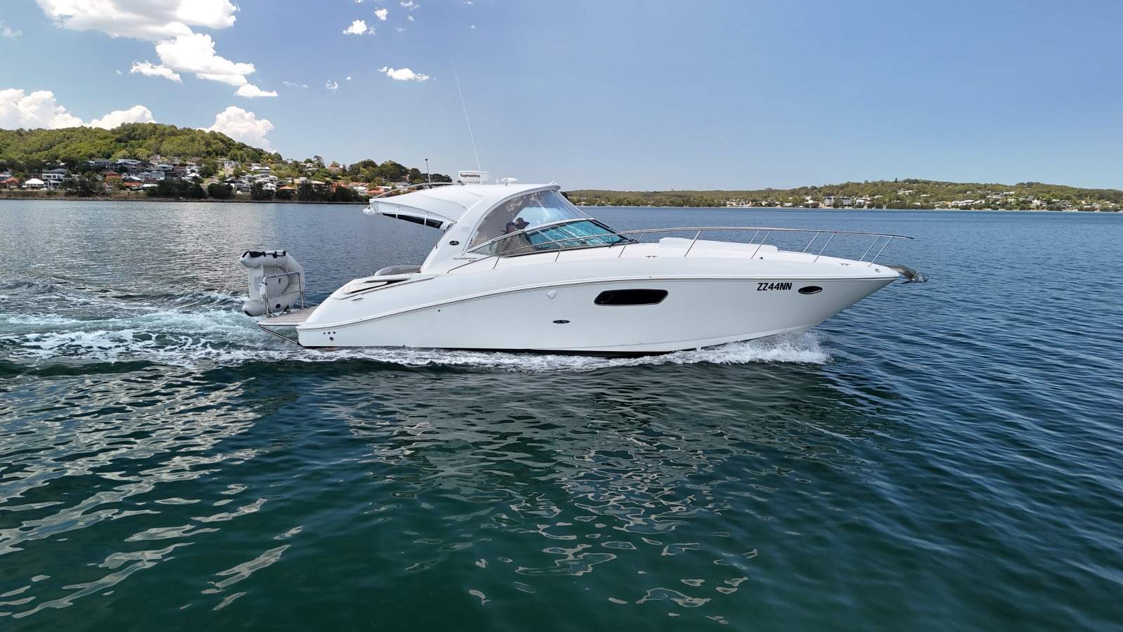 Sea Ray 370 Sundancer