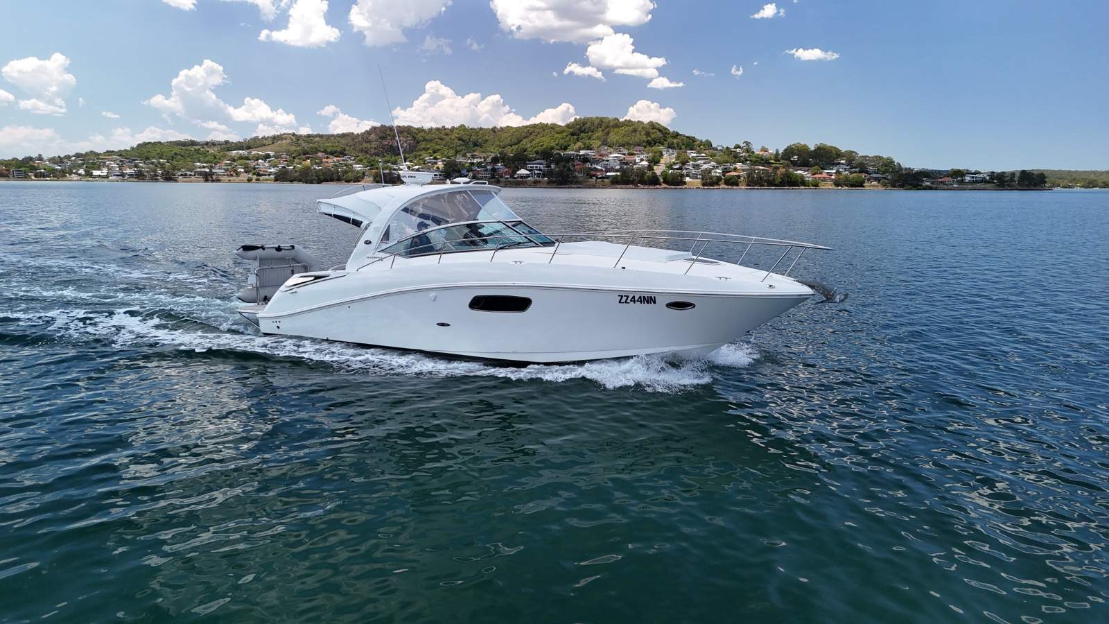 Sea Ray 370 Sundancer