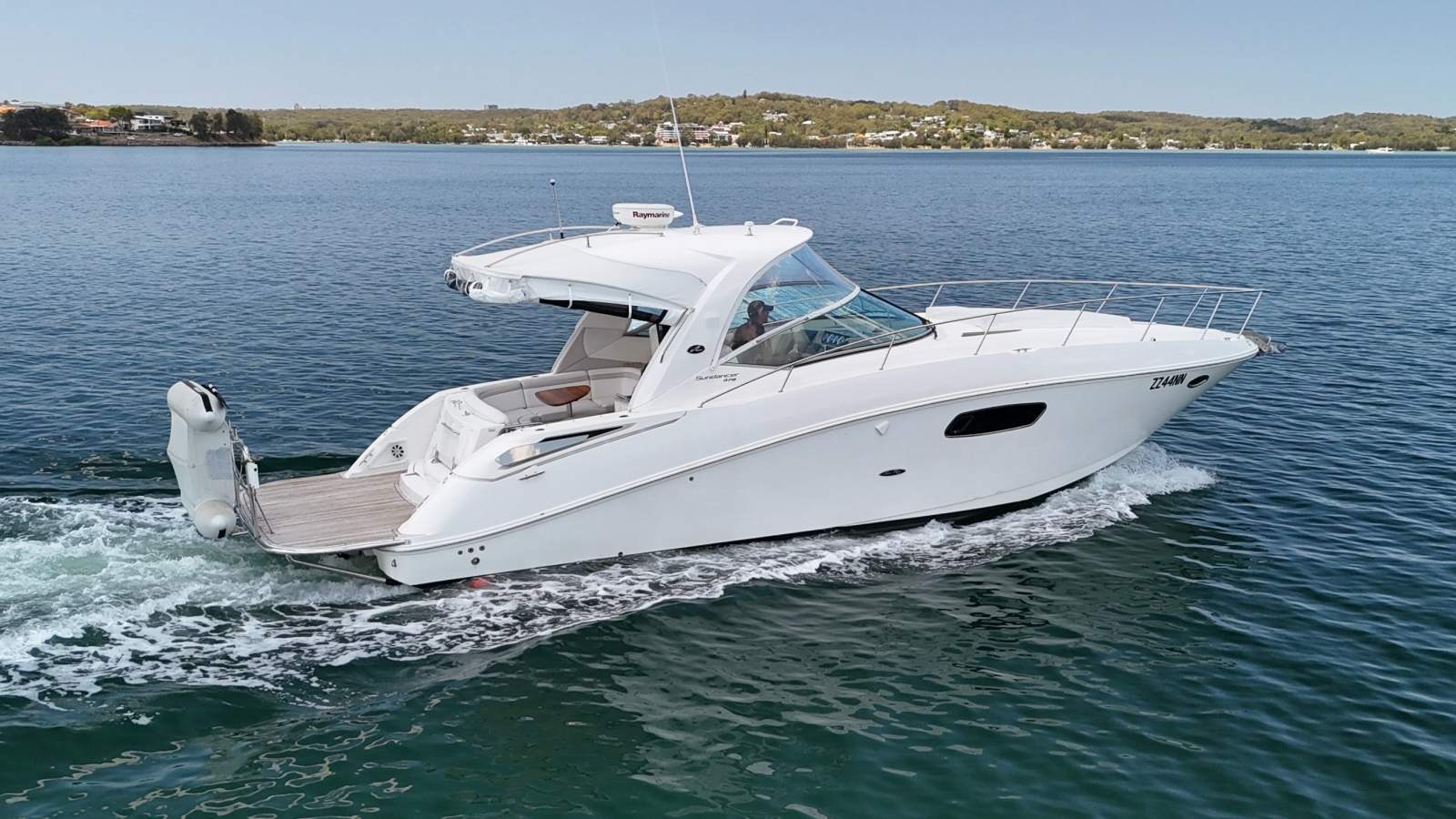 Sea Ray 370 Sundancer